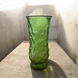 Vintage EO BRODY Green Glass Crinkle Glass Pattern 8-1/2” Vase